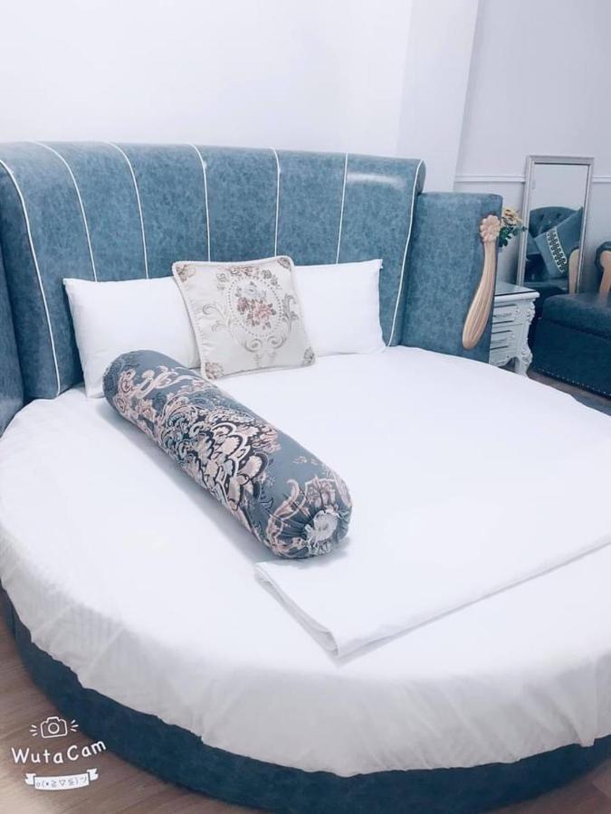 Luxury Hotel T&L Cam Pha Екстериор снимка